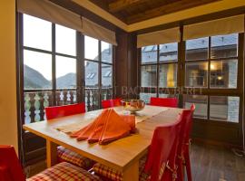 Apartarent 1500 - Apartamento Acebo, hotel in Baqueira-Beret
