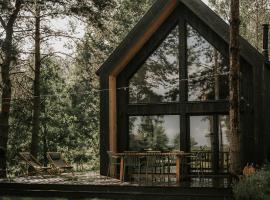 Domek w Lesie, khách sạn ở Rozogi