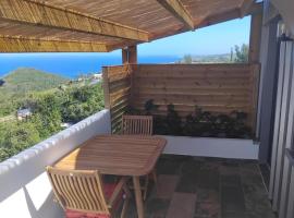 Mon Ti Kaz Canot, majutus sihtkohas Petite-&Icirc;le