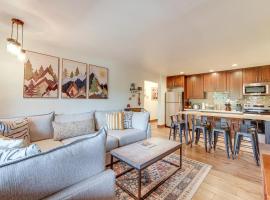 Dine, Shop and Shuttle to Resort Winter Park Haven!, hotel in Winter Park