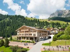 Hotel Portillo Dolomites 1966'