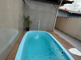 Casa com piscina em Mongaguá Próximo a Plataforma