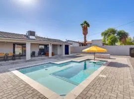 2 Mi to Windsor Beach! Updated, Sleek Family Home