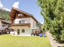 Chalet Merisana, villa in Selva di Val Gardena