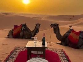 Merzouga Solace Luxury Camp, apartamento en Merzouga
