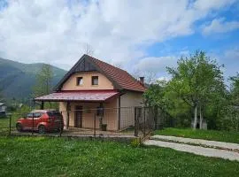 Give Peace a Chance - 10 km from Sarajevo City Center