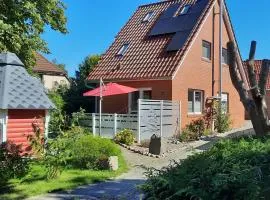Modernes Ferienhaus mit Sauna in Wiek am Meer