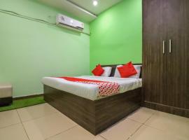 Hotel O Shiv Shankar, hotel v destinaci Dayāl Bāgh
