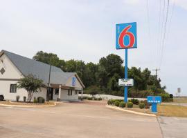 Motel 6-Alvin, TX, hotel in Alvin
