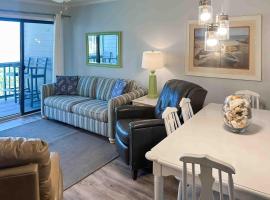Second-Floor Condo in Oceanfront Location w/Shared Pool, Free WiFi, Water Views, hótel í Atlantic Beach