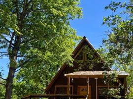 Cabañas Alpinas Alessandro, hotel di Recinto