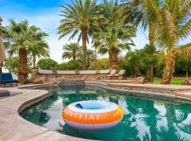 41 Palms Estate by AvantStay Indoor Pickleball Pool Hot Tub Outdoor Kitchen