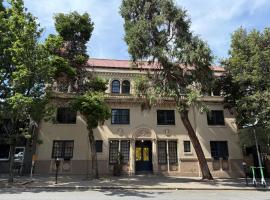 Hostel Fish Seattle, hostal en Seattle