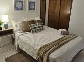 Cercano a playas y comercios