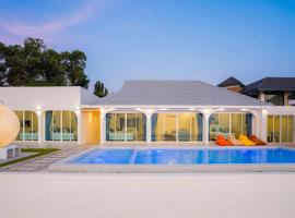 SunSea Beachfront Cha-Am, ξενοδοχείο σε Ban Bang Ket