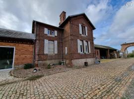 Gîte de Charme Isolé, Ferme Authentique, 4 Chb, Jardin, Randonnées, Val Joly à Proximité - FR-1-510-204, ξενοδοχείο σε Sains-du-Nord