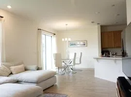 New 4BR Lakeland Home with Whole-Home Water Purifier