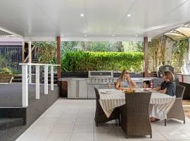 Beach Break - Firepit & Outdoor Entertaining