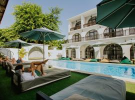 Nuansa Penida Hostel, hotel v destinaci Nusa Penida