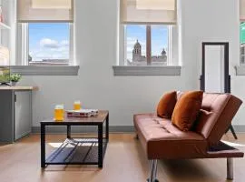 Bright and Modern Studio in Louisville # 303