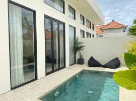 The Zouzou 1 Suites by Aroha Holiday Homes