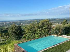 Casa vacanze Conca d Oro, alojamiento con cocina en SantʼAmbrogio di Valpolicella