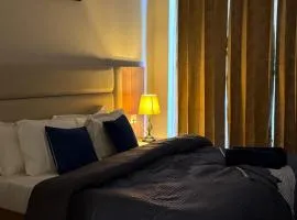 Nirvana by Urban Retreat Suite Near Expo Mart