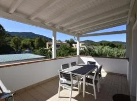 EDERA - Spazioso trilocale con ampia terrazza coperta