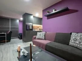 Lilac Dream in Glyfada by ΜΡS