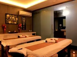 Angle hotel