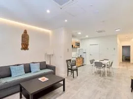 Apartamentos Catedral Palace by gaiarooms