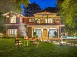 Varsha Greens 4-BHK Retreat with Pvt Pool, Lush Garden & Outdoor Patios
