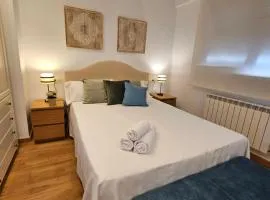 Casa Entre Viñas, jardin privado con piscina comunitaria