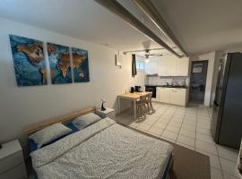 Studio-Wohnung 4, hotel in Möriken-Wildegg