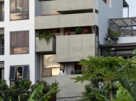 Wazen Retreat Villa Danang, casa rústica em Da Nang