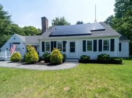Family Vacation Rental Near Old Silver Beach, Massachusetts