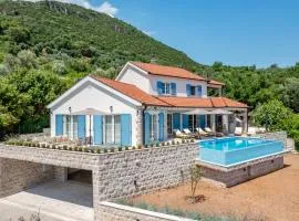 Villa Zoe Retreat