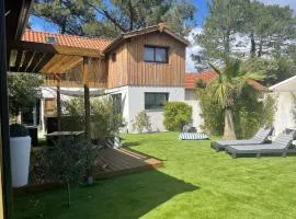 Maison 4 chbs avec jacuzzi, au pied de la piste cyclable