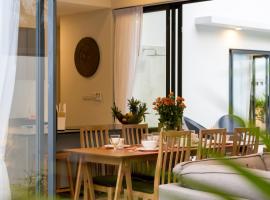 Villa Jungle Jem Tropical Garden, ξενοδοχείο σε Ban Thung