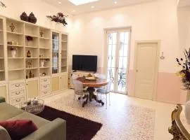 At Home - Luxury apartment Bari