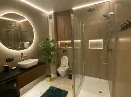 Two bedroom LUXURIOUS Spacios Apartment