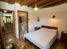 Rooms Poli Luce - Room Franica