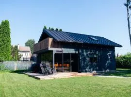 White Nights holiday home with sauna and grill