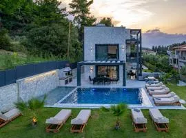 Royal Retreat Villa
