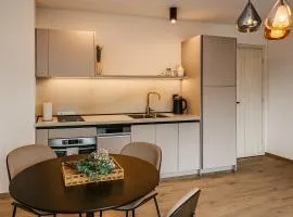 Olive & Wave Apartments- one minute to the beach