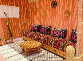 Dar Minel- Deine Wohlfühloase mit Garten und Sonnenterasse