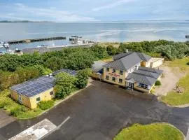 40-Person Holiday Home, With Large Pool Area And Panoramic Views Of The Limfjord