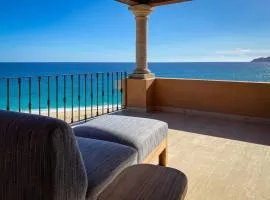 Amazing Beachfront Casa Del Mar Penthouse