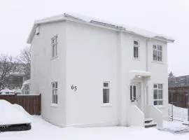 Summerday Guesthouse