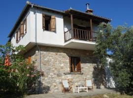 Traditional Stonehouse, hotel in Potistika